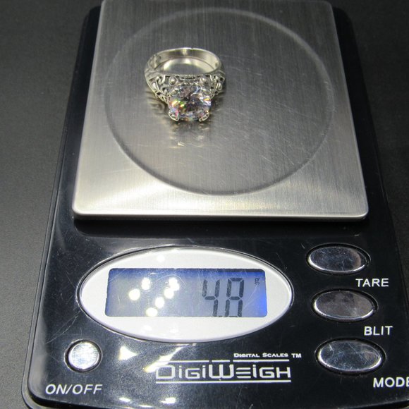 Size 6.75 Sterling Large Clear Cubic Zirconia Ring - Picture 9 of 9